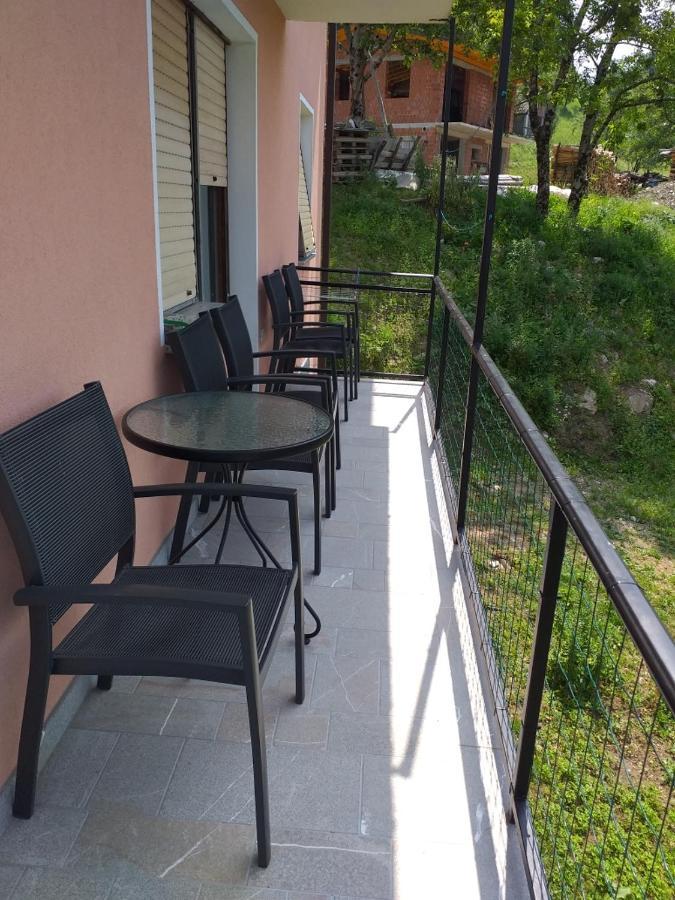 Apartmaji Ursic Kobarid Eksteriør bilde