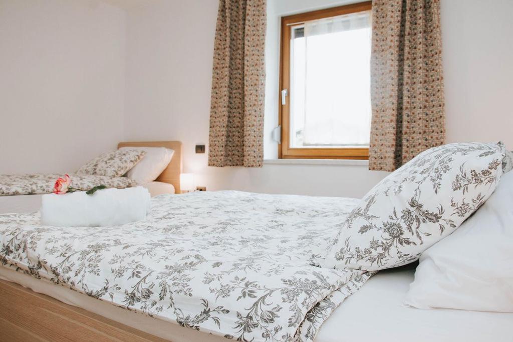 Apartmaji Ursic Kobarid Eksteriør bilde